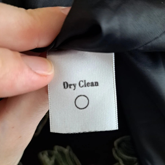 Chadwick's Women's Black Colorful Floral Embroidered Professional Blazer Size 10 - Picture 7 of 8